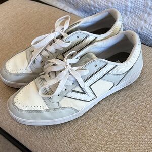Vans Men's Off-White Leather Sneakers